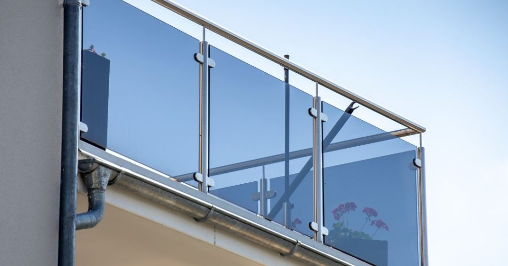 Guarda-corpo de vidro em Londrina