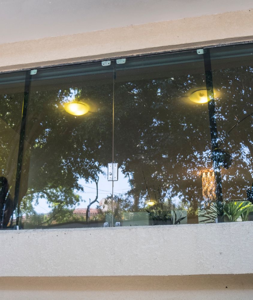 janela de vidro em Londrina